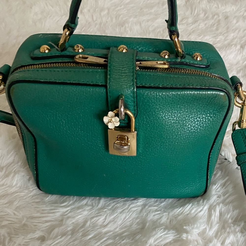 Dolce & Gabbana
Green Soft Grained-Leather Dolce Box Bag